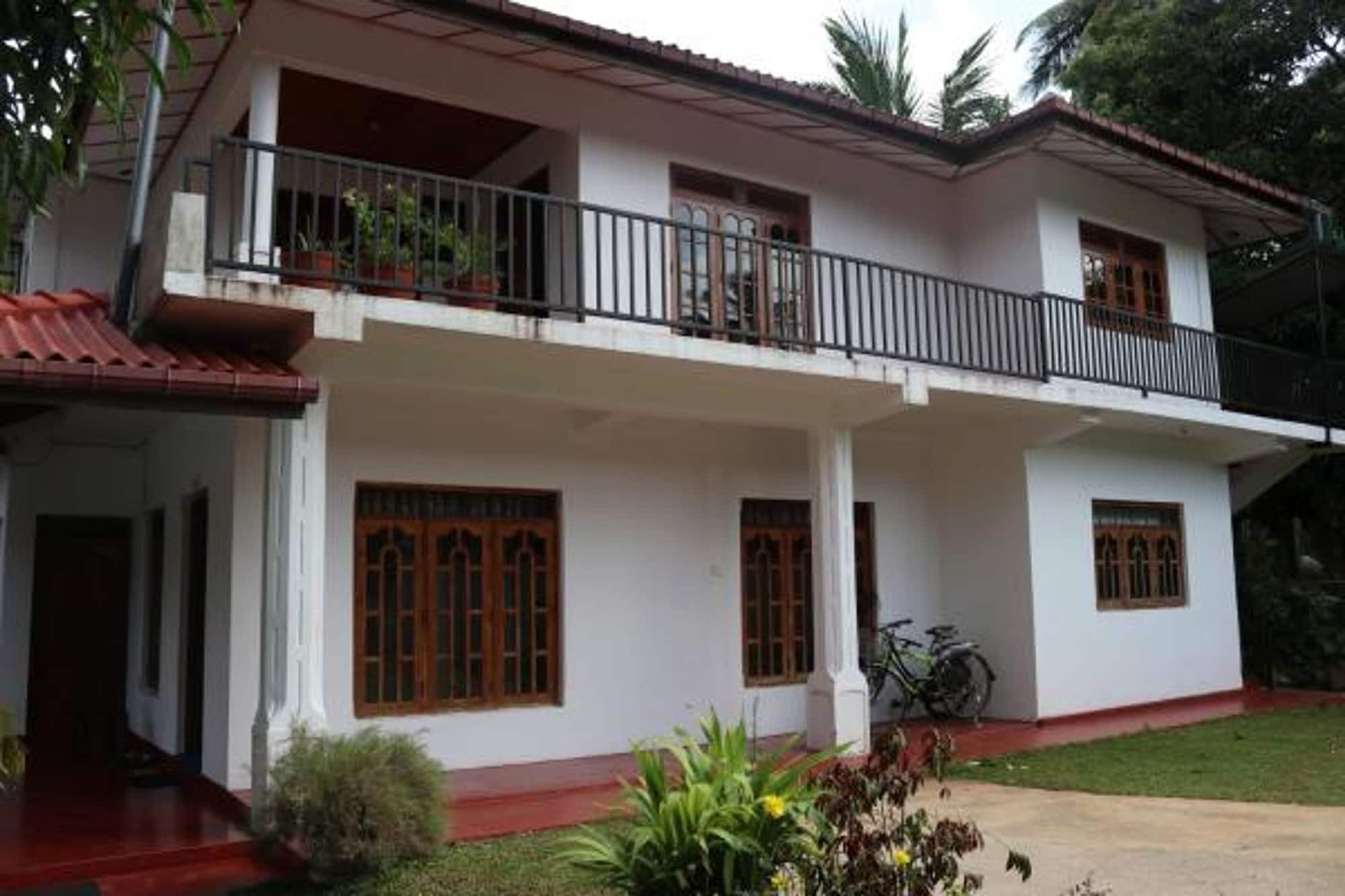 Sanasuma Rest Anuradhapura Exterior foto